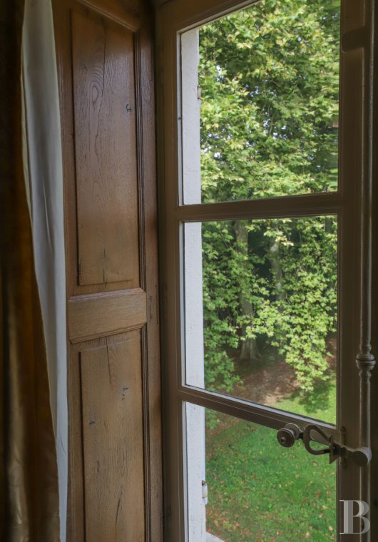 En Bourgogne, au sud de Beaune, un château affilié aux grands vignobles et à la permaculture - photo  n°46